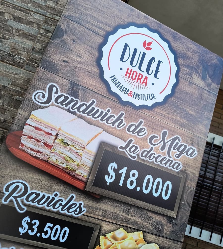 Cartel para panadería y pastelería Dulce Hora